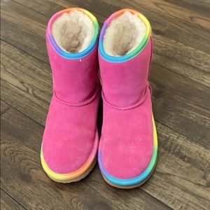 Girls UGG Rainbow Sheerling Boot size 1.